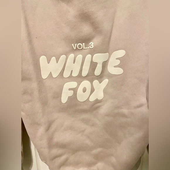 White Fox Hoodie Volume 3 moon M/L - Picture 6 of 9
